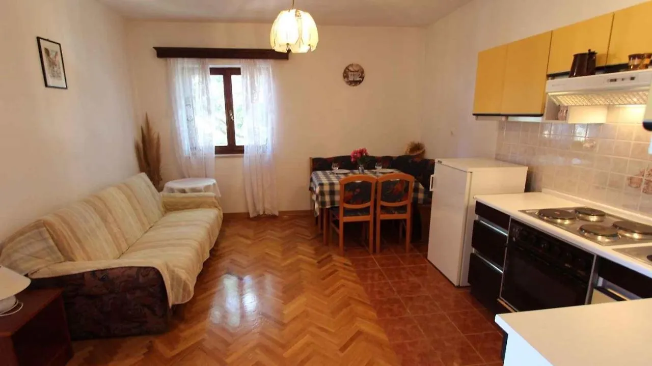 Apartments Tonica Malinska 0*,