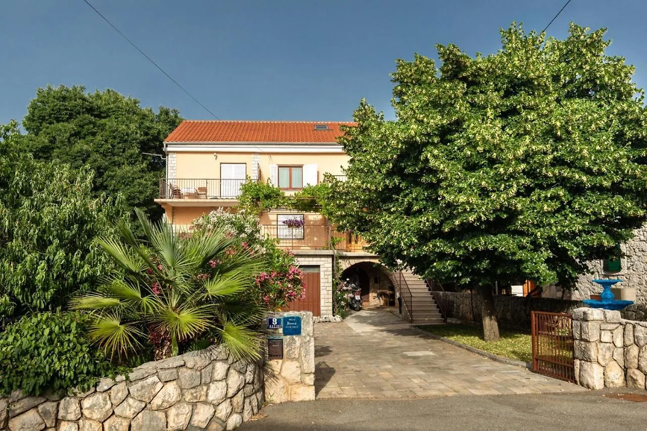 Pensión Apartments Tonica Malinska